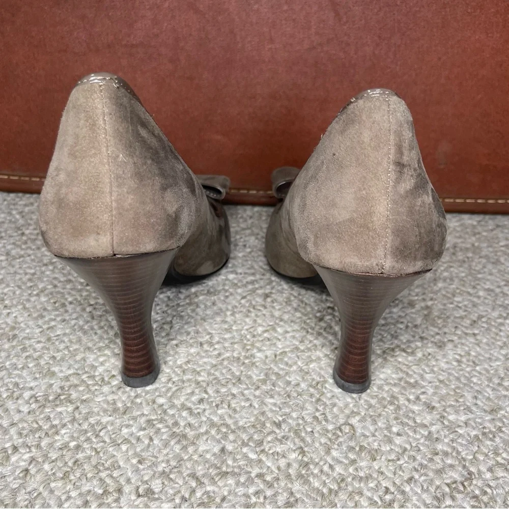 Sofft suede leather heels